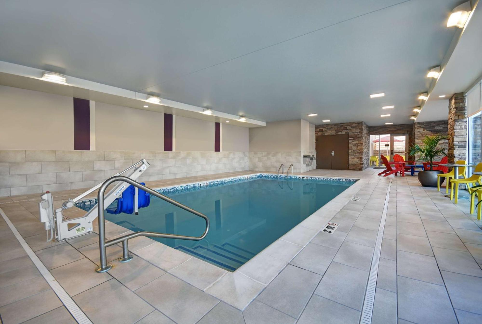 Home2 Suites By Hilton Колумбус Экстерьер фото